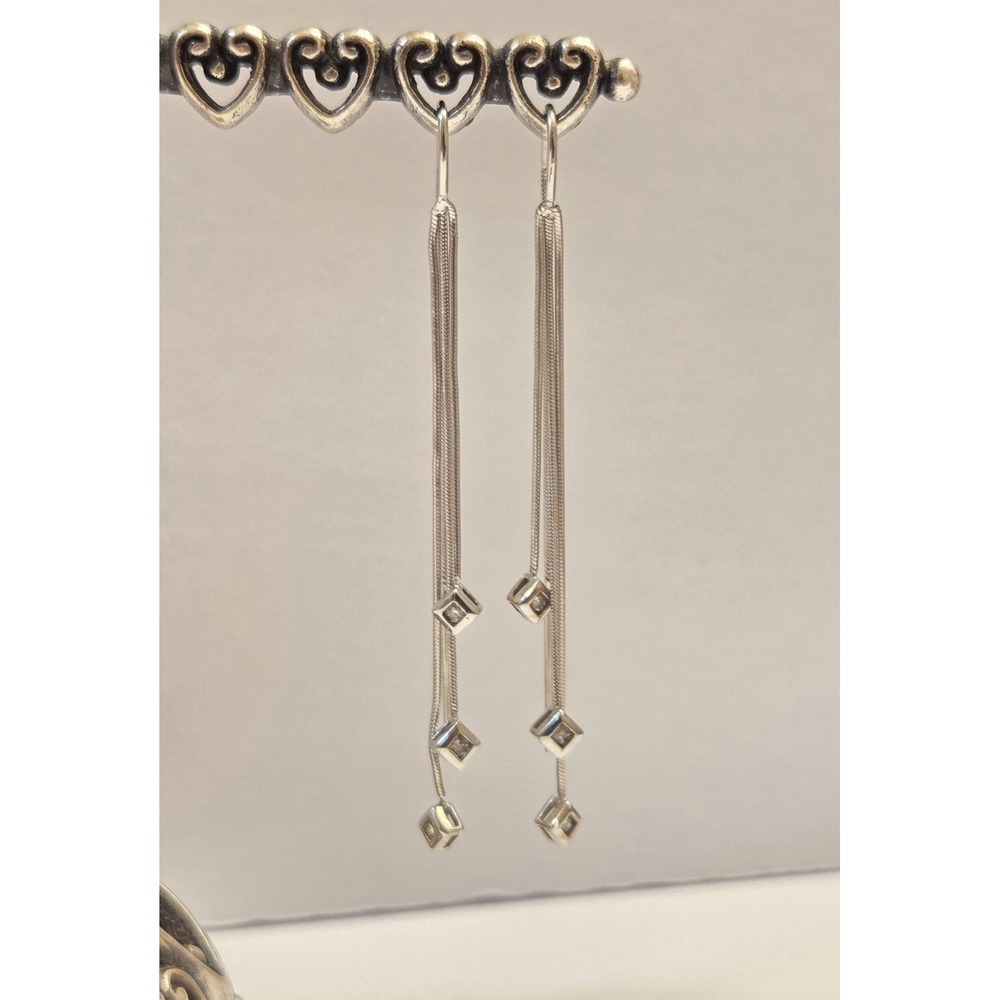 Gorgeous 10k White Gold & Diamonds Tassel U Threader Dangle Earrings Heng Ngai